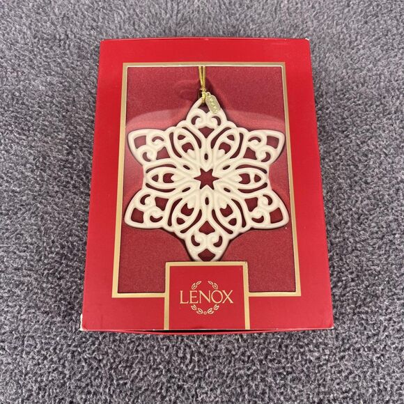 Lenox 2022 Snowflake Ornament Porcelain Ivory Gold Cord Christmas Holiday Boxed - Picture 1 of 12